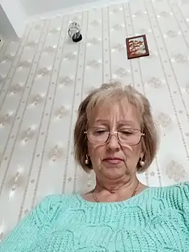 Snapshot of AlikaSwan5821 chatting on 12, 10, 2025 AlikaSwan5821 online show from 12, 10, 2025