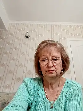 Snapshot of AlikaSwan5821 chatting on 21, 10, 2025 AlikaSwan5821 online show from 21, 10, 2025