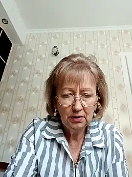 Snapshot of AlikaSwan5821 chatting on 23, 10, 2025 AlikaSwan5821 online show from 23, 10, 2025