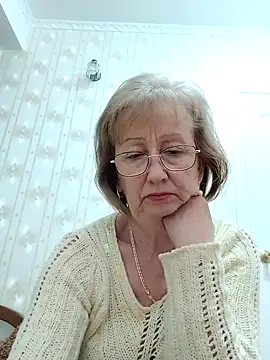 Snapshot of AlikaSwan5821 chatting on 25, 10, 2025 AlikaSwan5821 online show from 25, 10, 2025