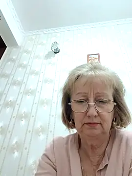 Snapshot of AlikaSwan5821 chatting on 4, 11, 2025 AlikaSwan5821 online show from 4, 11, 2025