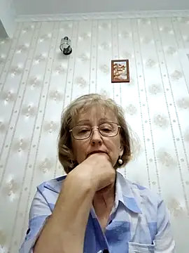 Snapshot of AlikaSwan5821 chatting on 5, 11, 2025 AlikaSwan5821 online show from 5, 11, 2025