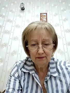 Snapshot of AlikaSwan5821 chatting on 8, 11, 2025 AlikaSwan5821 online show from 8, 11, 2025