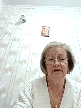 Snapshot of AlikaSwan5821 chatting on 5, 12, 2025 AlikaSwan5821 online show from 5, 12, 2025