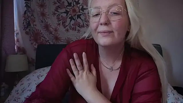 Snapshot of Daisyxoxo_ chatting on 25, 5, 2026 Daisyxoxo online show from 25, 5, 2026