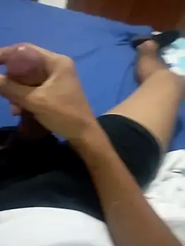 Snapshot of wessalazar19 chatting on 14, 10, 2025 wessalazar19 online show from 14, 10, 2025