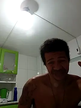 moreno25centimetro online show from 21, 11, 2025