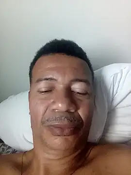 moreno25centimetro online show from 28, 6, 2026