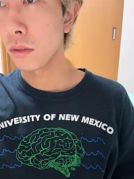 Snapshot of juri20cm chatting on 17, 4, 2026 juri20cm online show from 17, 4, 2026