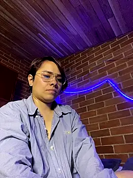 Snapshot of alejandra_prk26 chatting on 21, 9, 2025 alejandra prk26 online show from 21, 9, 2025