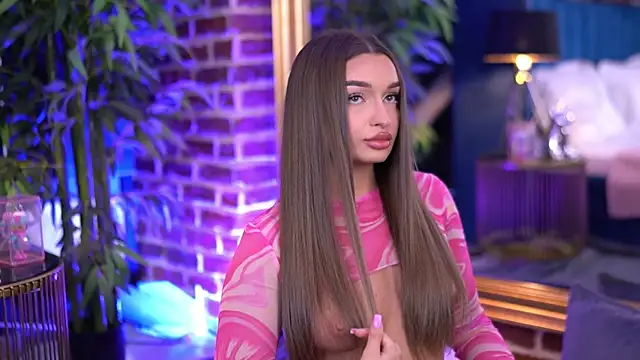 MillaSerene online show from 8, 11, 2025