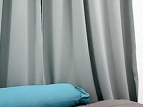 Snapshot of Bemylover35 chatting on 27, 10, 2025 Bemylover35 online show from 27, 10, 2025