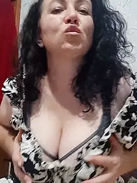 Velvet3451 online show from 9, 9, 2025