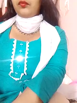 Snapshot of Babe_Doll04 chatting on 11, 3, 2026 Babe Doll04 online show from 11, 3, 2026