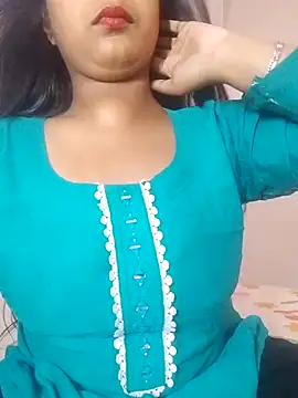 Snapshot of Babe_Doll04 chatting on 5, 4, 2026 Babe Doll04 online show from 5, 4, 2026