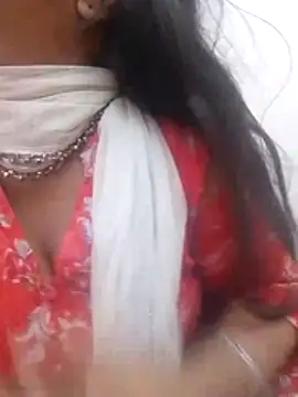 Snapshot of Babe_Doll04 chatting on 13, 4, 2026 Babe Doll04 online show from 13, 4, 2026