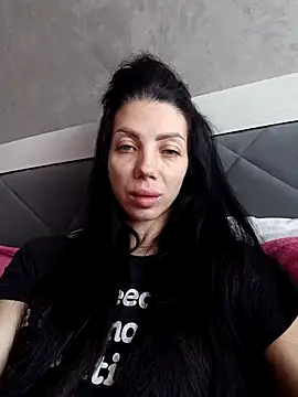 Snapshot of Princessa99885 chatting on 13, 11, 2025 Princessa99885 online show from 13, 11, 2025