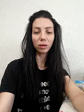 Snapshot of Princessa99885 chatting on 21, 11, 2025 Princessa99885 online show from 21, 11, 2025