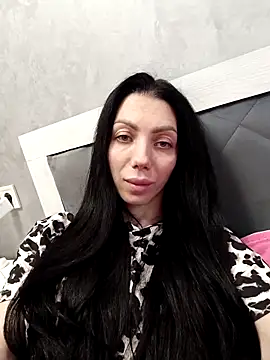 Snapshot of Princessa99885 chatting on 2, 3, 2026 Princessa99885 online show from 2, 3, 2026