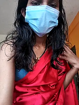 Shivani2002 online show from 24, 11, 2025