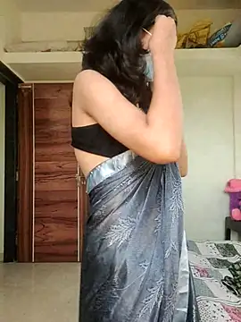 Shivani2002 online show from 2, 3, 2026