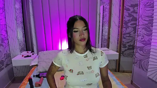 Ailee naughty online show from 14, 9, 2025