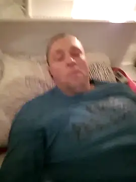 Snapshot of MonstrousCargo42 chatting on 29, 3, 2026 MonstrousCargo42 online show from 29, 3, 2026