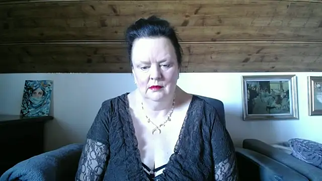 Snapshot of TiffanyMature chatting on 25, 4, 2026 TiffanyMature online show from 25, 4, 2026