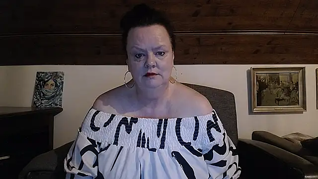 Snapshot of TiffanyMature chatting on 21, 5, 2026 TiffanyMature online show from 21, 5, 2026