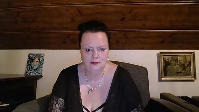 Snapshot of TiffanyMature chatting on 28, 5, 2026 TiffanyMature online show from 28, 5, 2026