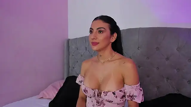 Snapshot of BianncaRibeiro chatting on 9, 4, 2026 BianncaRibeiro online show from 9, 4, 2026