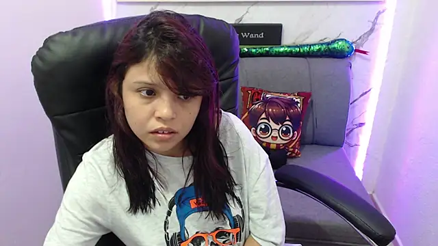 Snapshot of minnie_cake chatting on 10, 10, 2025 minnie cake online show from 10, 10, 2025