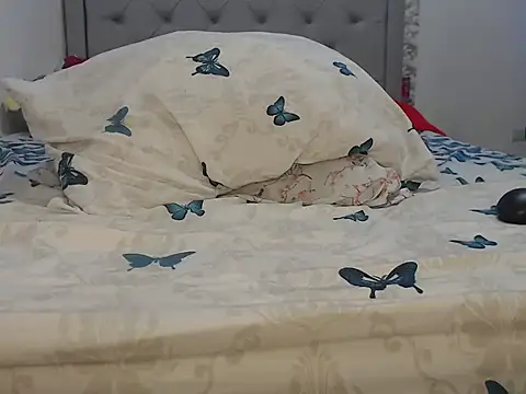 nahomibeckers online show from 23, 10, 2025