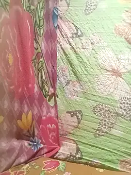 hotmomma8 online show from 11, 9, 2025