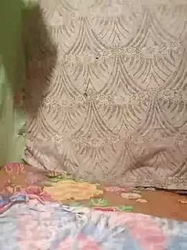 hotmomma8 online show from 23, 9, 2025