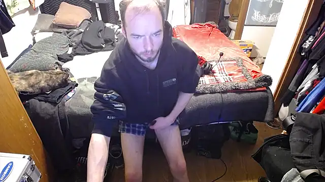 womenhateme69 online show from 3, 11, 2025