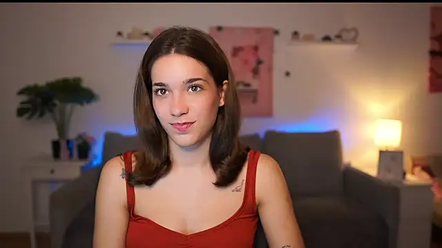 kissie cat online show from 14, 10, 2025