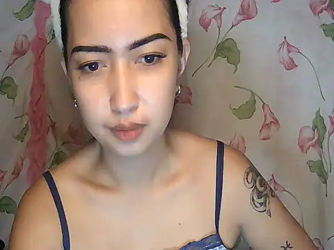 Snapshot of Soft_Angel8 chatting on 5, 7, 2026 Soft Angel8 online show from 5, 7, 2026