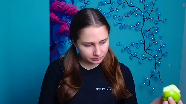 Stefanie Sweet online show from 22, 11, 2025