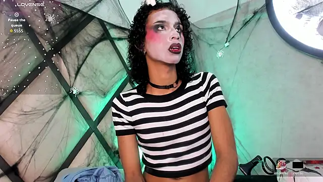 Snapshot of venus-03 chatting on 31, 10, 2025 venus-03 online show from 31, 10, 2025