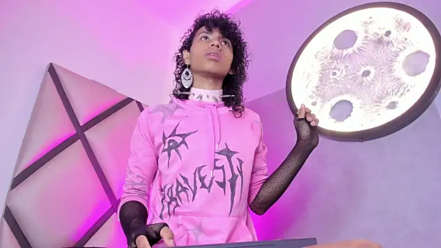 Snapshot of venus-03 chatting on 30, 11, 2025 venus-03 online show from 30, 11, 2025