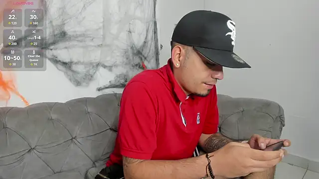 OwenStonne  online show from 18, 10, 2025