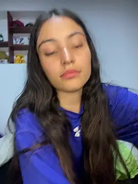 Snapshot of hotwife26 chatting on 3, 3, 2026 hotwife26 online show from 3, 3, 2026