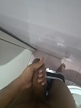 Snapshot of mumbaizboi chatting on 10, 3, 2026 mumbaizboi online show from 10, 3, 2026