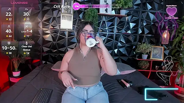 April  foxx online show from 14, 11, 2025