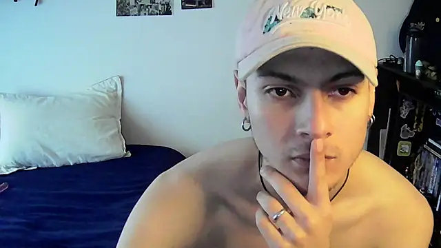 Snapshot of Dioniso_guy8 chatting on 30, 9, 2025 Dioniso guy8 online show from 30, 9, 2025