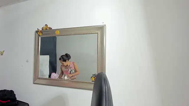 Snapshot of evelynesex chatting on 19, 2, 2026 evelynesex online show from 19, 2, 2026