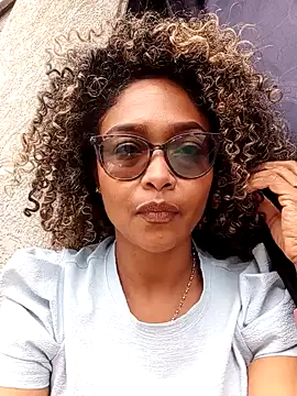 Snapshot of BiiancaEstradaa chatting on 25, 9, 2025 BiiancaEstradaa online show from 25, 9, 2025