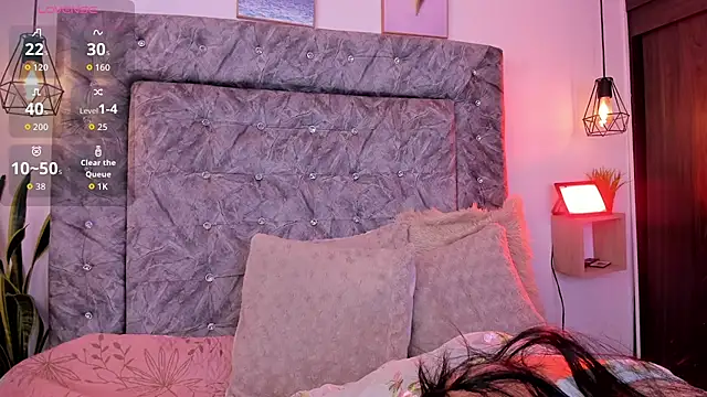 Seraphyne666 online show from 1, 11, 2025