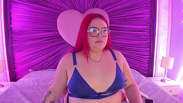 Snapshot of Lushi_Love chatting on 13, 5, 2026 Lushi Love online show from 13, 5, 2026